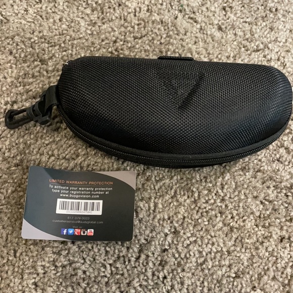 GoVision 1080p HD Recording Sport Sunglasses - Picture 2 of 4